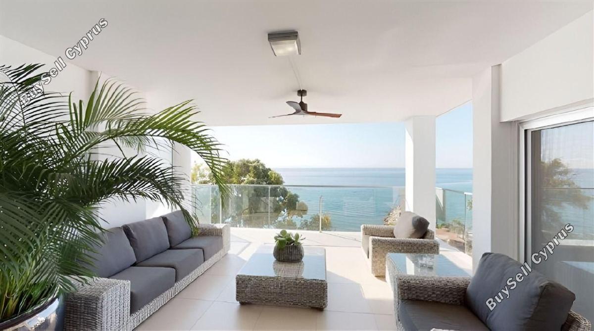 4 Bedroom Apartment to rent in Agios Tychonas, Limassol: https://www.buysellcyprus.com/property-for-rent/limassol/agios-tychonas/4-bed-apartment-to-rent-agios-tychonas-limassol-1796948.html (www.buysellcyprus.com)