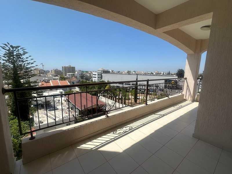 2-bedroom apartment to rent: https://www.bazaraki.com/adv/5786703_2-bedroom-apartment-to-rent (www.bazaraki.com)