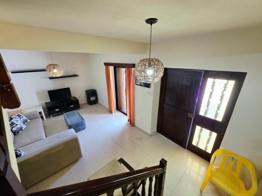 2 Bedroom Townhouse For Rent: https://www.zyprus.com/property/39347/2-bedrooms-house-townhouse-in-agia-marinouda-paphos (www.zyprus.com)