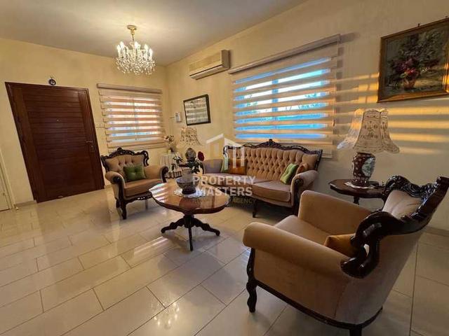 3-bedroom detached house for sale: https://www.bazaraki.com/adv/5790652_3-bedroom-detached-house-for-sale (www.bazaraki.com)