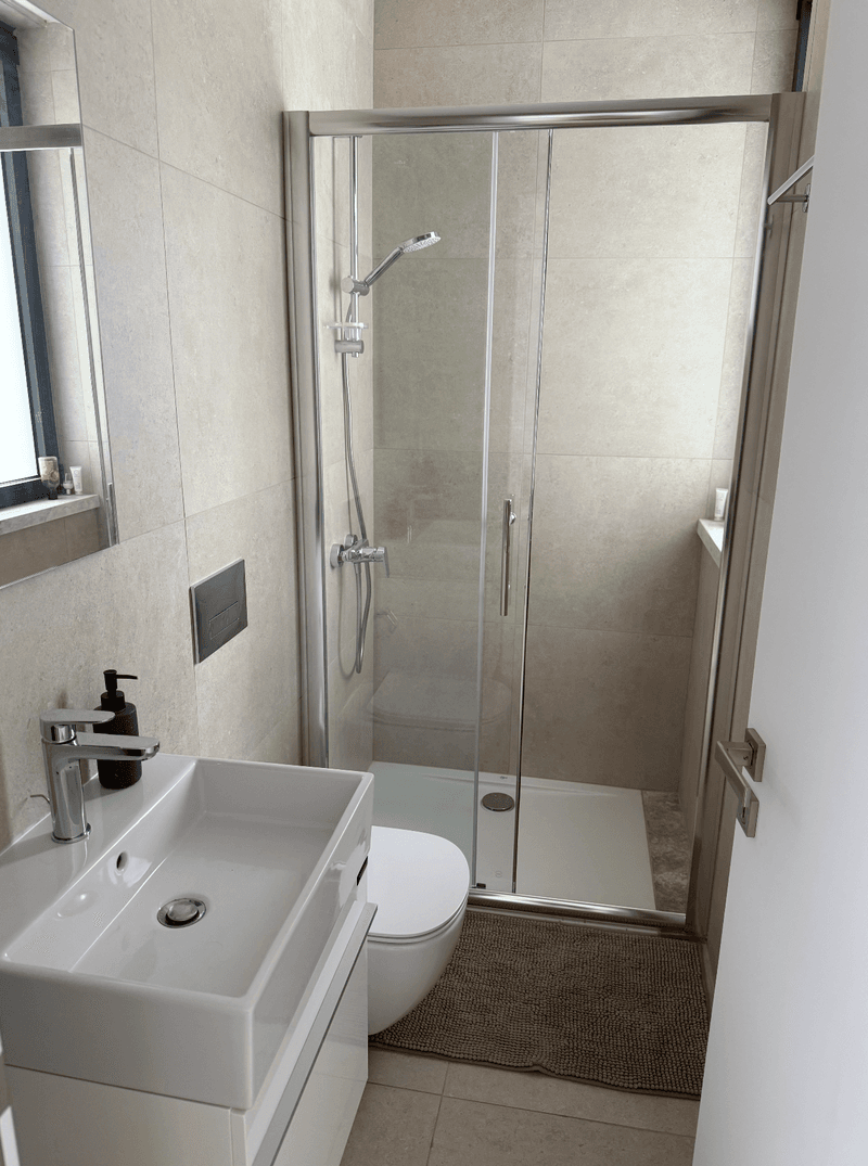 2-bedroom apartment to rent: https://www.bazaraki.com/adv/5793492_2-bedroom-apartment-to-rent (www.bazaraki.com)