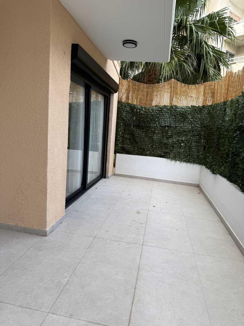2-bedroom apartment to rent: https://www.bazaraki.com/adv/5794028_2-bedroom-apartment-to-rent (www.bazaraki.com)