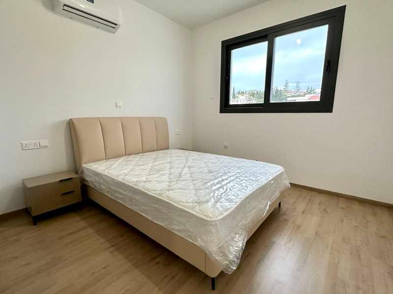 2-bedroom penthouse to rent: https://www.bazaraki.com/adv/5797053_2-bedroom-penthouse-to-rent (www.bazaraki.com)