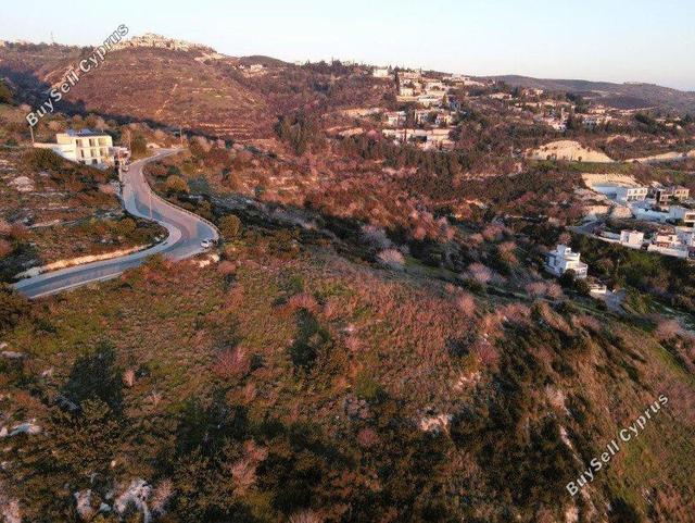 4,348 SQM Residential Land for sale in Tsada, Paphos: https://www.buysellcyprus.com/property-for-sale/paphos/tsada/land-for-sale-tsada-paphos-1792723.html (www.buysellcyprus.com)