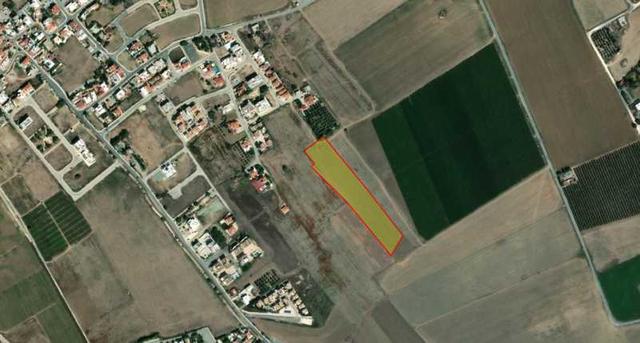Residential land 13775 m²: https://www.bazaraki.com/adv/5788731_residential-land-13775-m2 (www.bazaraki.com)