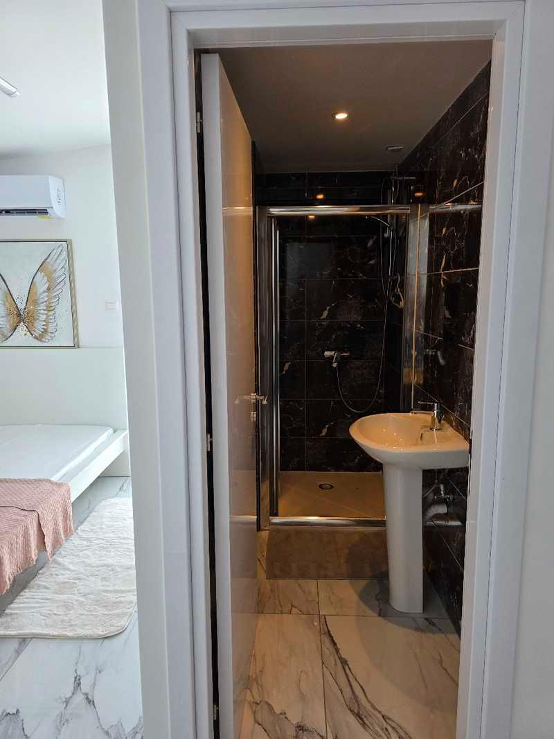 4-bedroom apartment to rent: https://www.bazaraki.com/adv/5786834_4-bedroom-apartment-to-rent (www.bazaraki.com)
