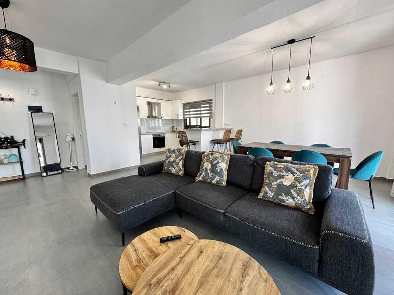 2-bedroom apartment to rent: https://www.bazaraki.com/adv/5797077_2-bedroom-apartment-to-rent (www.bazaraki.com)