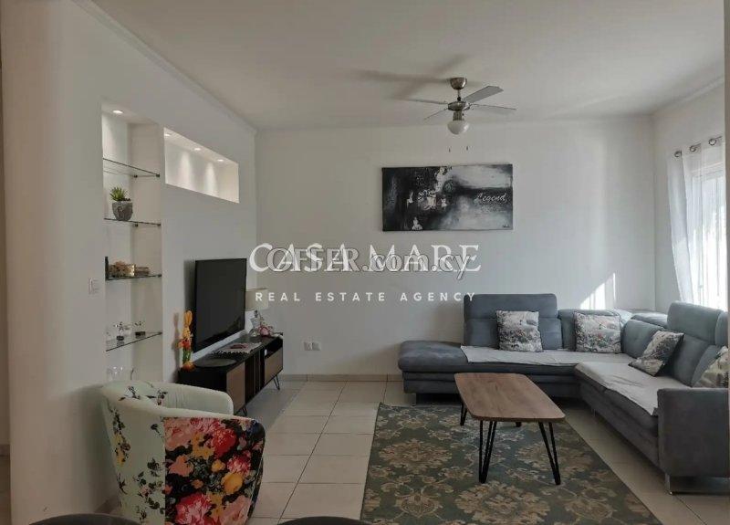 3 Bedroom House with Attic in Strovolos: https://www.offer.com.cy/en/3-bedroom-house-with-attic-in-strovolos/21-816140/ (www.offer.com.cy)
