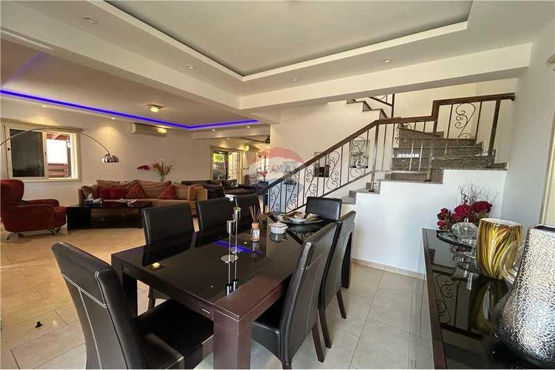 4-bedroom detached house for sale: https://www.bazaraki.com/adv/5797865_4-bedroom-detached-house-for-sale (www.bazaraki.com)