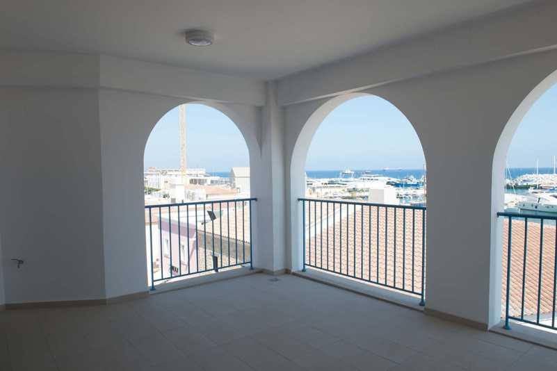 1-bedroom apartment for sale: https://www.bazaraki.com/adv/5792776_1-bedroom-apartment-for-sale (www.bazaraki.com)