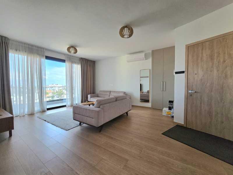 3-bedroom apartment to rent: https://www.bazaraki.com/adv/5791519_3-bedroom-apartment-to-rent (www.bazaraki.com)