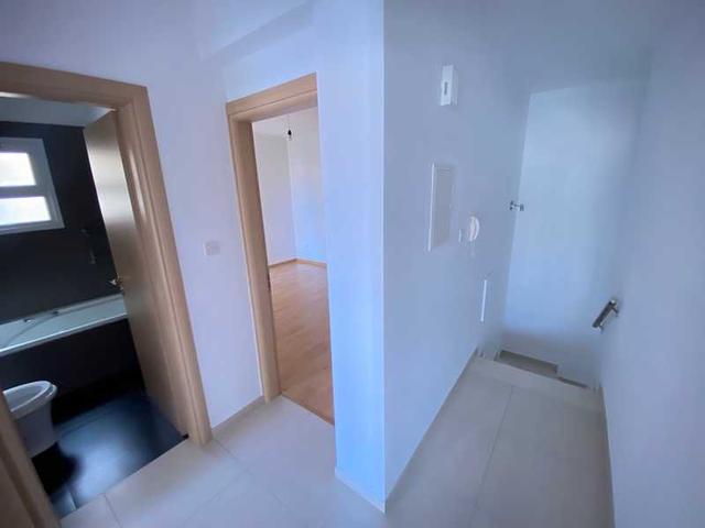 3-bedroom apartment to rent: https://www.bazaraki.com/adv/5793181_3-bedroom-apartment-to-rent (www.bazaraki.com)