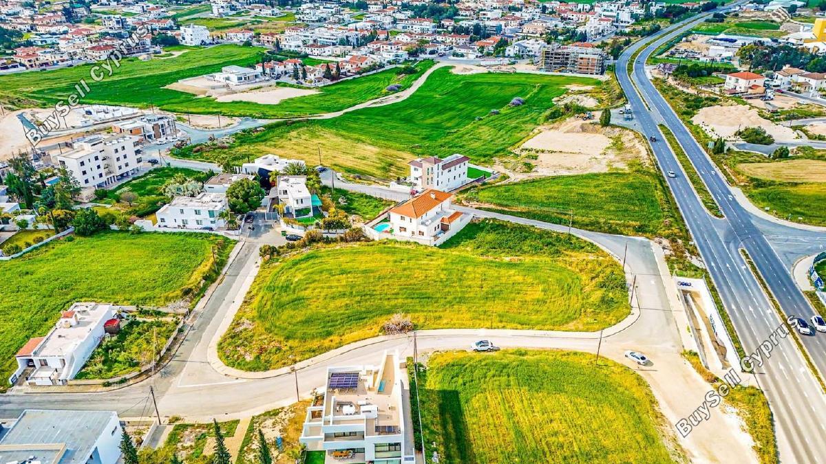 2,034 SQM Residential Plot for sale in Aradippou, Larnaca: https://www.buysellcyprus.com/property-for-sale/larnaca/aradippou/plot-for-sale-aradippou-larnaca-1796738.html (www.buysellcyprus.com)