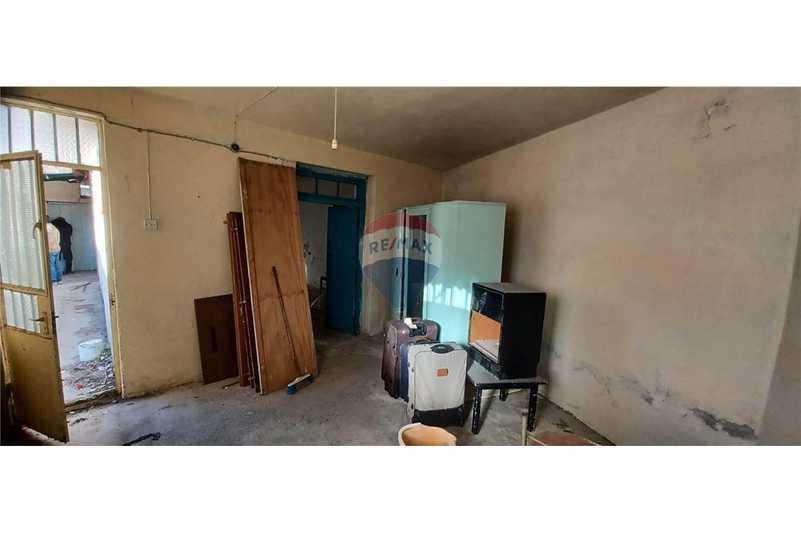 2-bedroom detached house for sale: https://www.bazaraki.com/adv/5798090_2-bedroom-detached-house-for-sale (www.bazaraki.com)