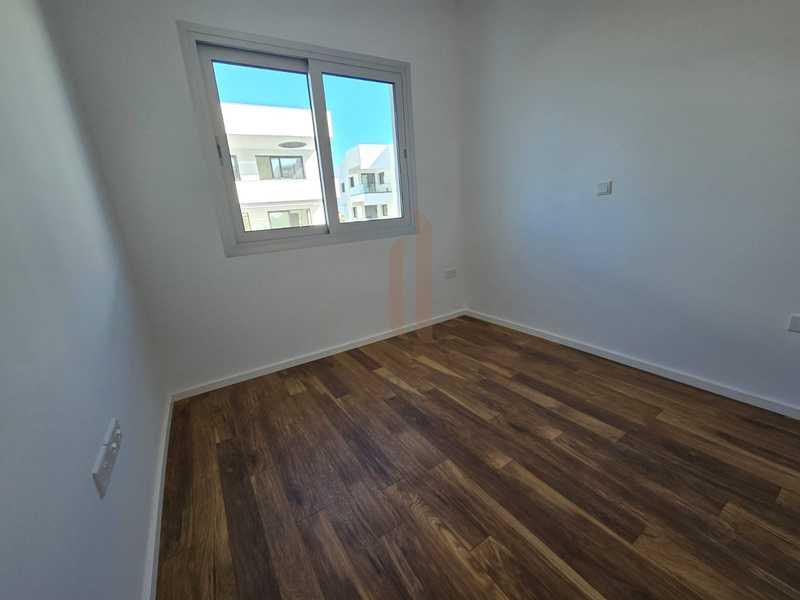 2-bedroom apartment for sale: https://www.bazaraki.com/adv/5786938_2-bedroom-apartment-for-sale (www.bazaraki.com)