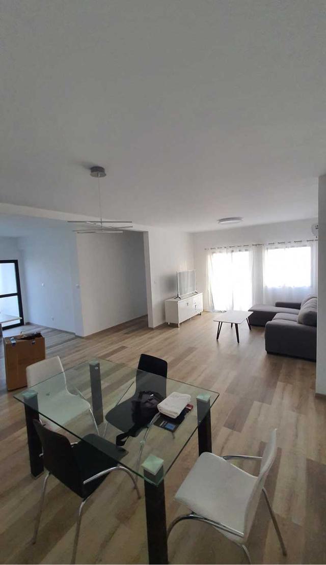 2-bedroom apartment to rent: https://www.bazaraki.com/adv/5786606_2-bedroom-apartment-to-rent (www.bazaraki.com)