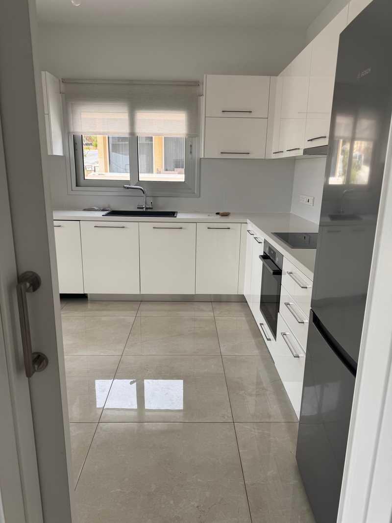 2-bedroom apartment to rent: https://www.bazaraki.com/adv/5792453_2-bedroom-apartment-to-rent (www.bazaraki.com)