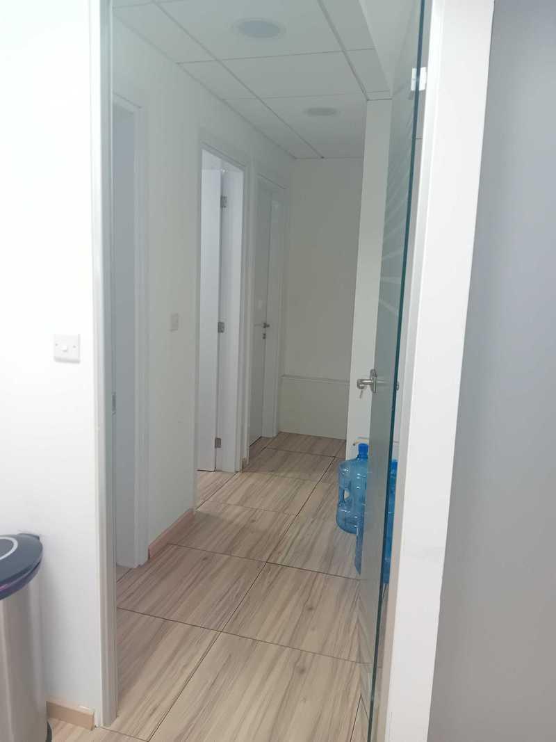 Modern 160 square meter mezzanine floor in agios athanasios: https://www.bazaraki.com/adv/5796608_modern-160-square-meter-mezzanine-floor-in-agios-athanasios (www.bazaraki.com)