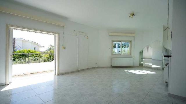 3-bedroom apartment for sale: https://www.bazaraki.com/adv/5792226_3-bedroom-apartment-for-sale (www.bazaraki.com)