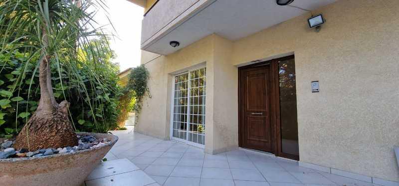 3-bedroom detached house to rent: https://www.bazaraki.com/adv/5786906_3-bedroom-detached-house-to-rent (www.bazaraki.com)