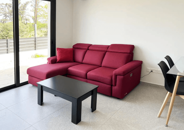 2-bedroom apartment to rent: https://www.bazaraki.com/adv/5787952_2-bedroom-apartment-to-rent (www.bazaraki.com)