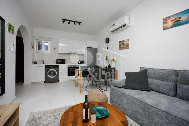 1-bedroom apartment for sale: https://www.bazaraki.com/adv/5765632_1-bedroom-apartment-for-sale (www.bazaraki.com)