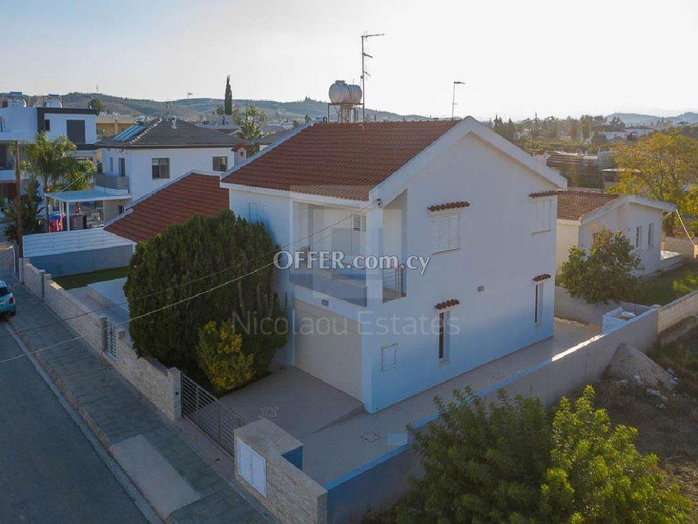 Three Bedroom House in Nisou Nicosia: https://www.offer.com.cy/en/three-bedroom-house-in-nisou-nicosia/21-713621/ (www.offer.com.cy)