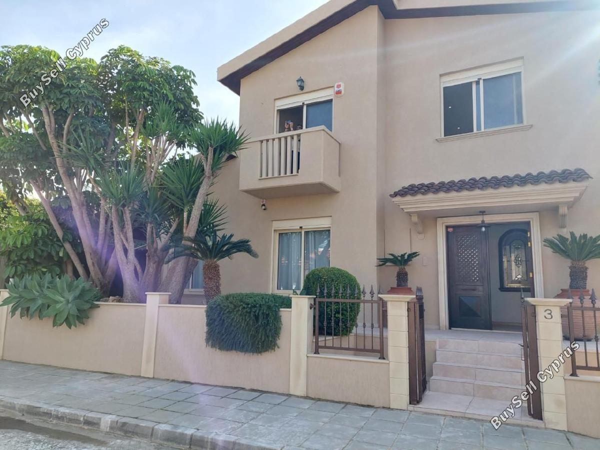5 Bedroom Detached house for sale in Tsirion, Limassol: https://www.buysellcyprus.com/property-for-sale/limassol/tsirion/5-bed-detached-house-for-sale-tsirion-limassol-1794305.html (www.buysellcyprus.com)