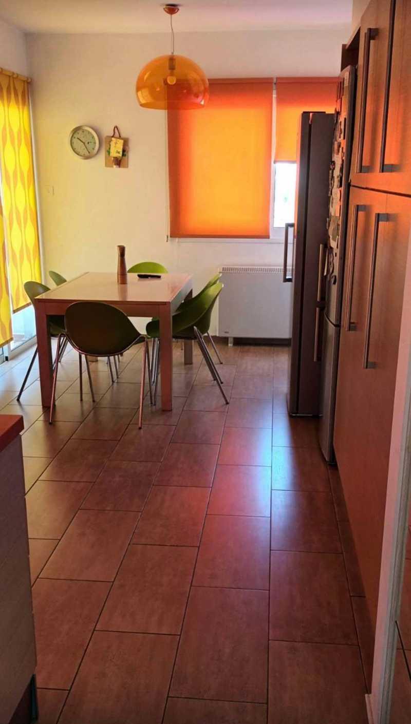 3-bedroom apartment for sale: https://www.bazaraki.com/adv/5795097_3-bedroom-apartment-for-sale (www.bazaraki.com)