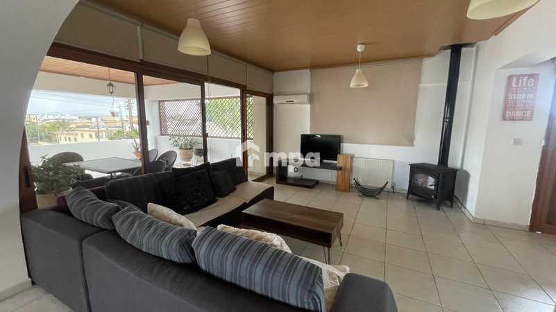 4-bedroom detached house to rent: https://www.bazaraki.com/adv/5786757_4-bedroom-detached-house-to-rent (www.bazaraki.com)
