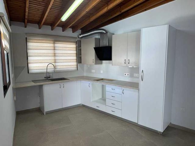 2-bedroom semi-detached to rent: https://www.bazaraki.com/adv/5796478_2-bedroom-semi-detached-to-rent (www.bazaraki.com)