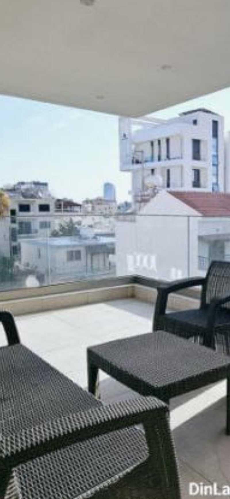 2-bedroom apartment to rent: https://www.bazaraki.com/adv/5759262_2-bedroom-apartment-to-rent (www.bazaraki.com)