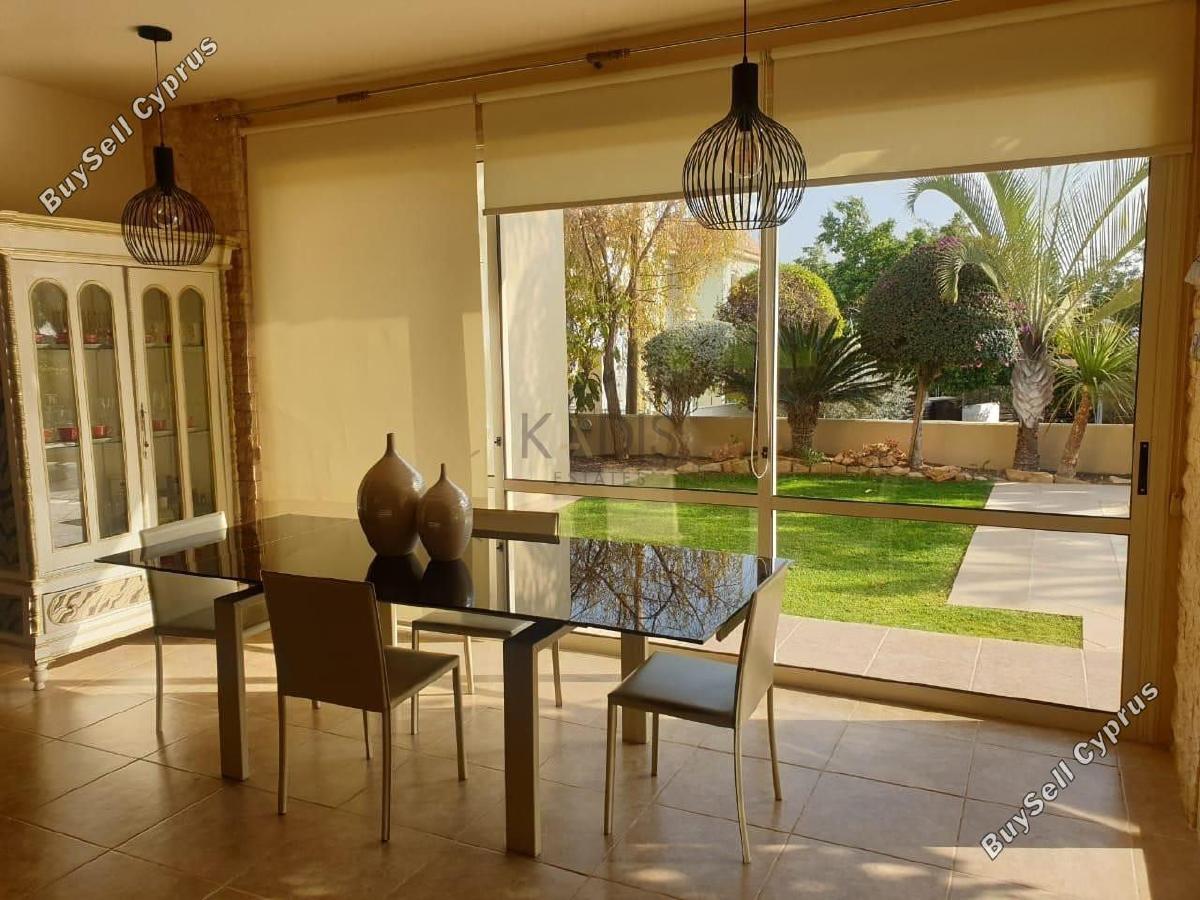 3 Bedroom Detached house for sale in Agios Athanasios, Limassol: https://www.buysellcyprus.com/property-for-sale/limassol/agios-athanasios/3-bed-detached-house-for-sale-agios-athanasios-limassol-1796672.html (www.buysellcyprus.com)