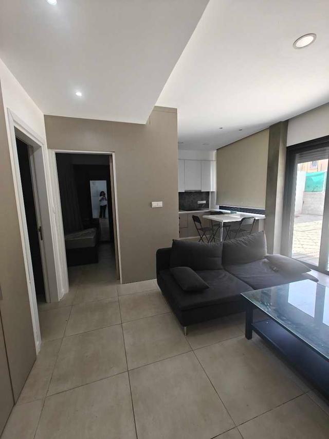1-bedroom apartment to rent: https://www.bazaraki.com/adv/5795506_1-bedroom-apartment-to-rent (www.bazaraki.com)