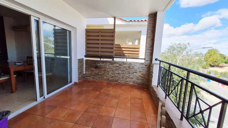 3-bedroom penthouse to rent: https://www.bazaraki.com/adv/5786490_3-bedroom-penthouse-to-rent (www.bazaraki.com)