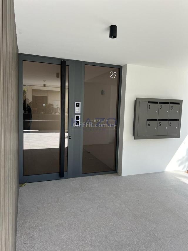 Modern Apartment for Sale in City Center Agia Zoni: https://www.offer.com.cy/en/modern-apartment-for-sale-in-city-center-agia-zoni/21-816440/ (www.offer.com.cy)