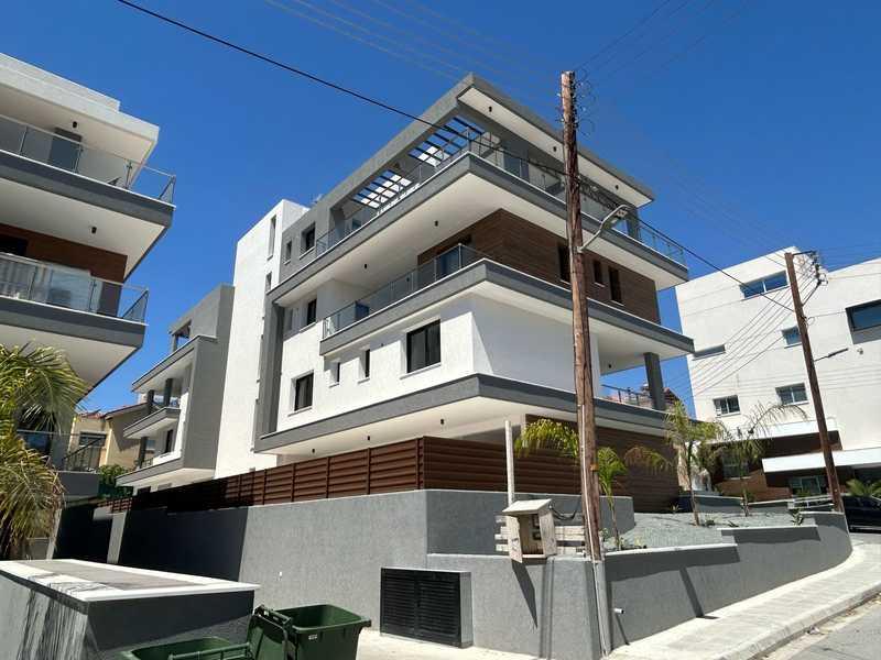 2-bedroom apartment to rent: https://www.bazaraki.com/adv/5787644_2-bedroom-apartment-to-rent (www.bazaraki.com)