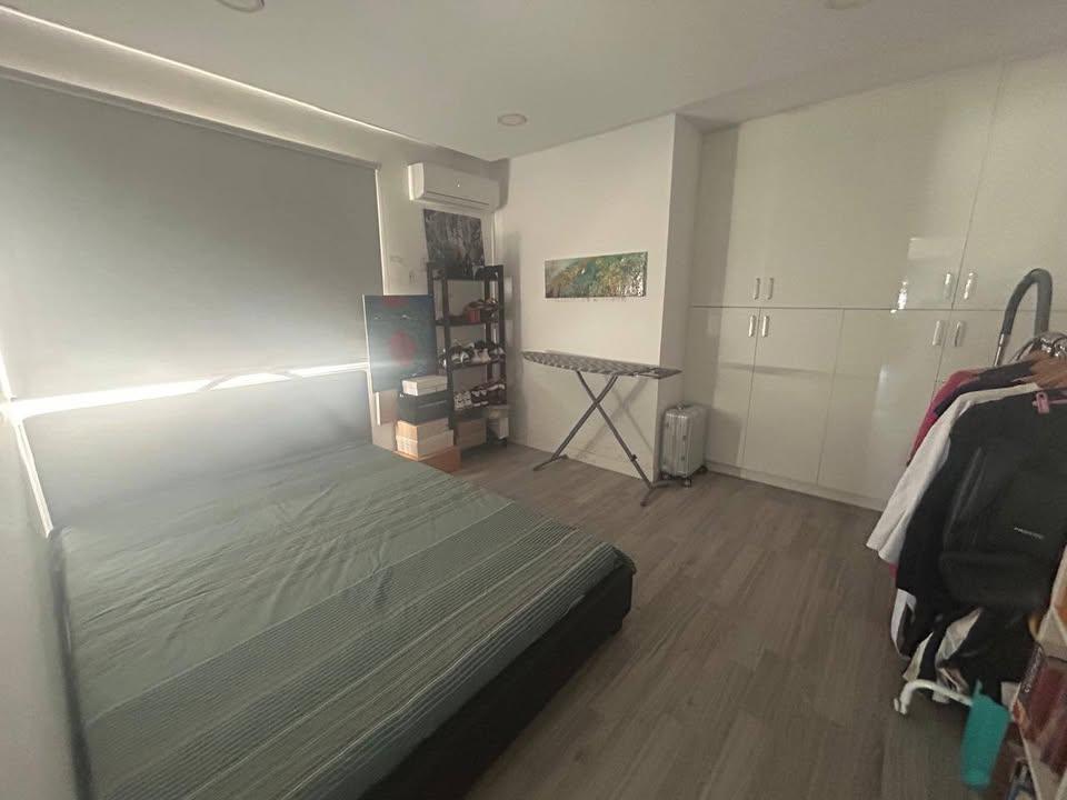 3 bedroom apartment re sale: https://www.facebook.com/marketplace/item/685899487131936 (www.facebook.com)