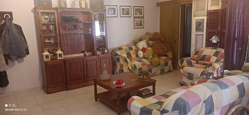 2-bedroom semi-detached to rent: https://www.bazaraki.com/adv/5796668_2-bedroom-semi-detached-to-rent (www.bazaraki.com)