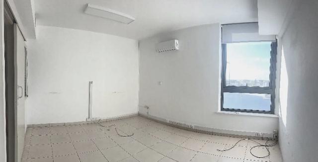 Office in Limassol №152749: https://dom.com.cy/en/catalog/rent/152749/ (dom.com.cy)
