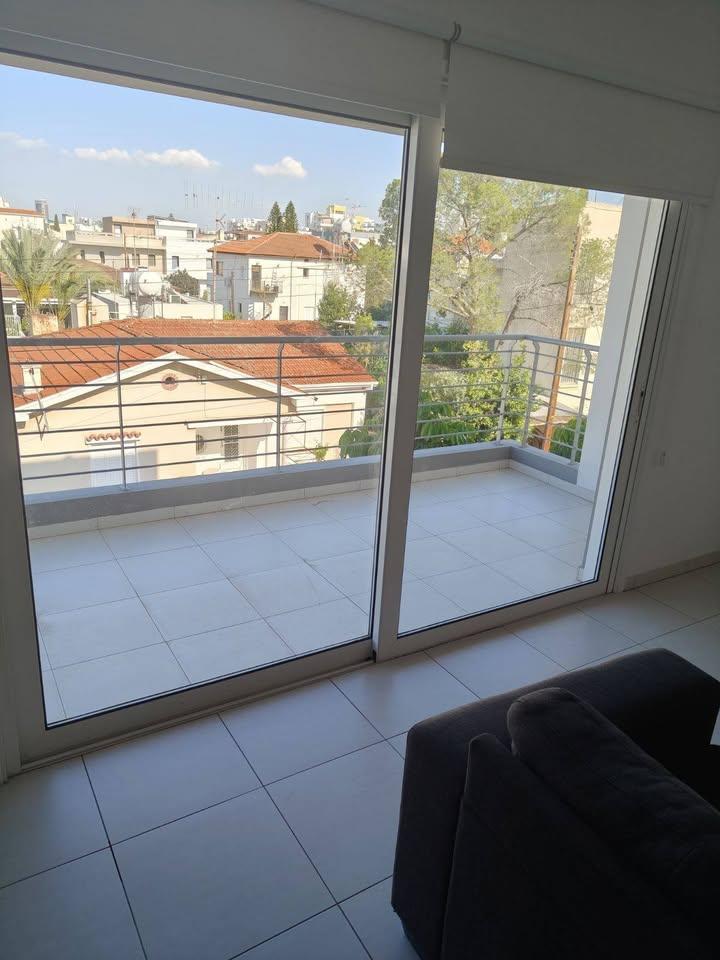 Διαμέρισμα με 2 υπνοδωμάτια: https://www.facebook.com/marketplace/item/1171942758295146 (www.facebook.com)