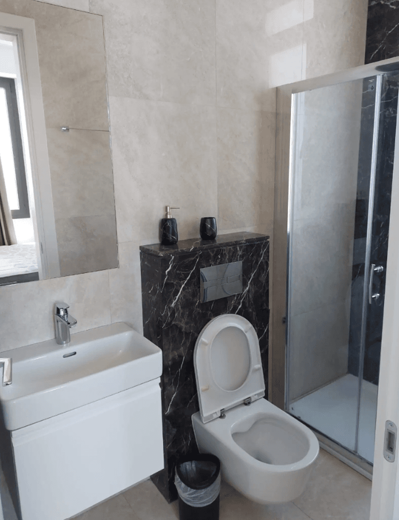 3-bedroom penthouse to rent: https://www.bazaraki.com/adv/5795266_3-bedroom-penthouse-to-rent (www.bazaraki.com)