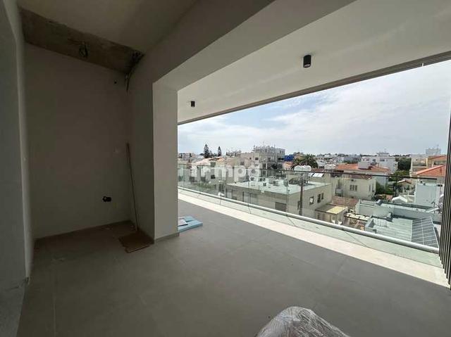 2-bedroom apartment to rent: https://www.bazaraki.com/adv/5794895_2-bedroom-apartment-to-rent (www.bazaraki.com)