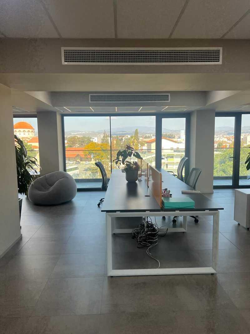 Luxury office available for rent.commercial bulding open space office: https://www.bazaraki.com/adv/5794597_luxury-office-available-for-rent-open-space-of-550sqm-modern-industrial-buildin (www.bazaraki.com)