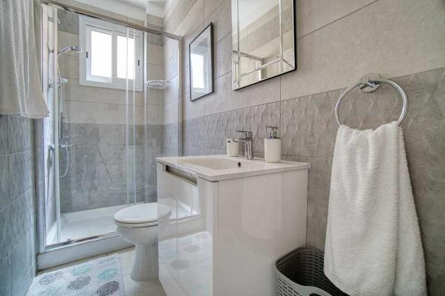 4-bedroom villa to rent: https://www.bazaraki.com/adv/5786421_4-bedroom-villa-to-rent (www.bazaraki.com)