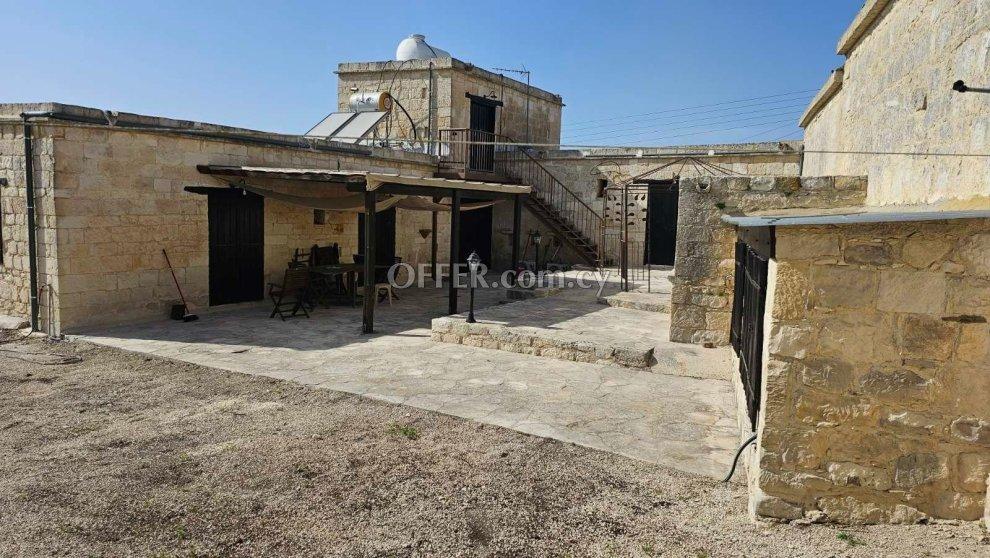 4 Bed Detached House for rent in Lasa, Paphos: https://www.offer.com.cy/en/4-bed-detached-house-for-rent-in-lasa-paphos/21-816903/ (www.offer.com.cy)