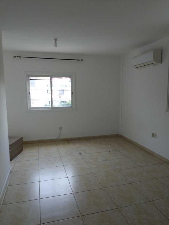 1 room for girl: https://www.bazaraki.com/adv/5799174_1-roum-for-girl (www.bazaraki.com)