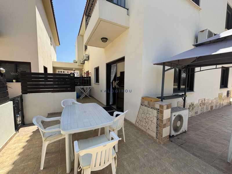 2-bedroom semi-detached for sale: https://www.bazaraki.com/adv/5798646_2-bedroom-semi-detached-for-sale (www.bazaraki.com)
