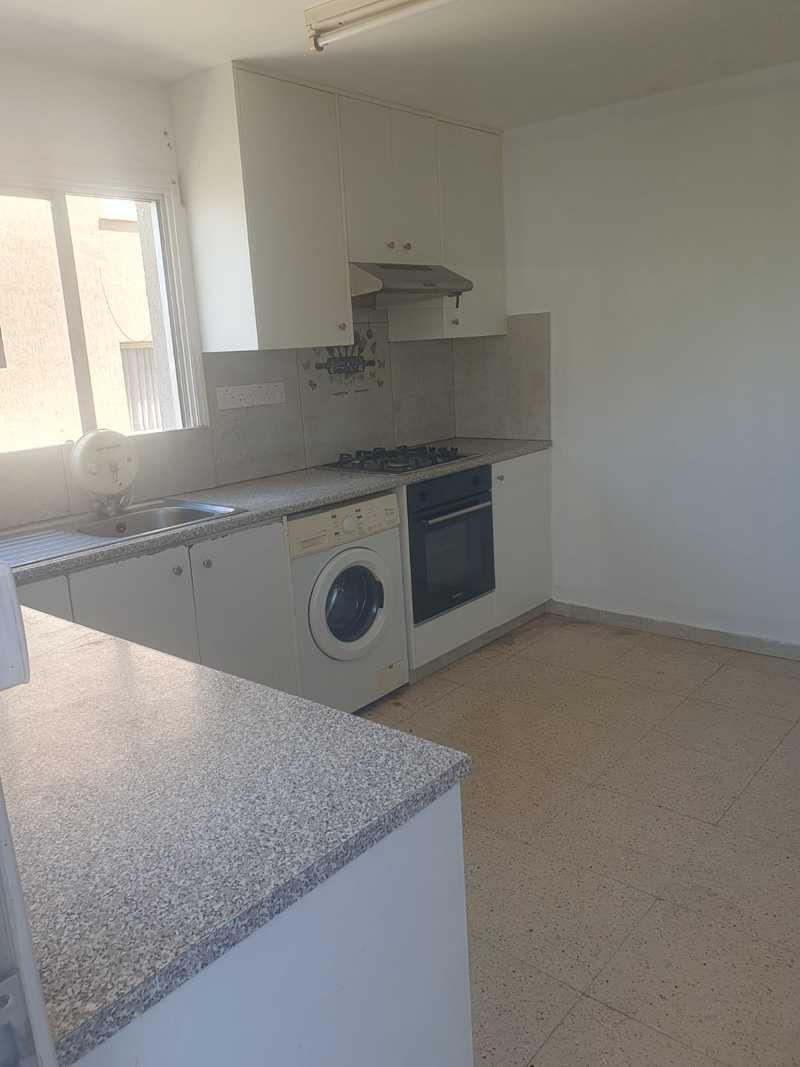 2-bedroom apartment to rent: https://www.bazaraki.com/adv/5793077_2-bedroom-apartment-to-rent (www.bazaraki.com)
