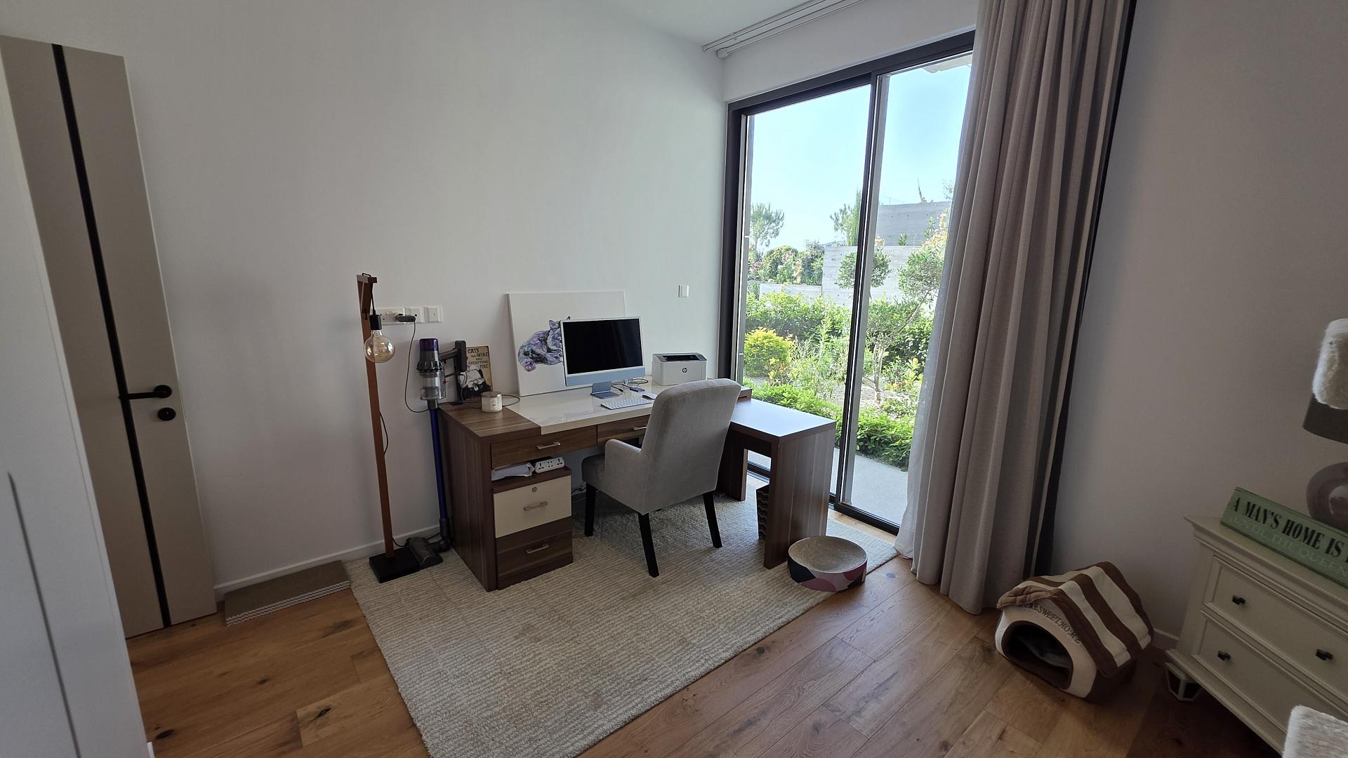 5-bedroom villa in Paphos № 152717: https://dom.com.cy/en/catalog/sale/152717/ (dom.com.cy)